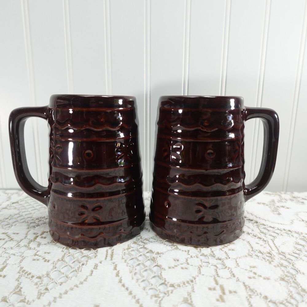 Vintage MarCrest Daisy and Dot Glazed Stoneware Mugs USA